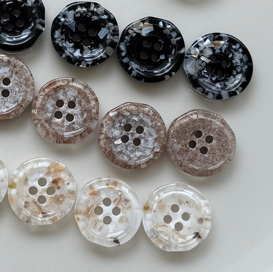 Sandy Pearl Buttons