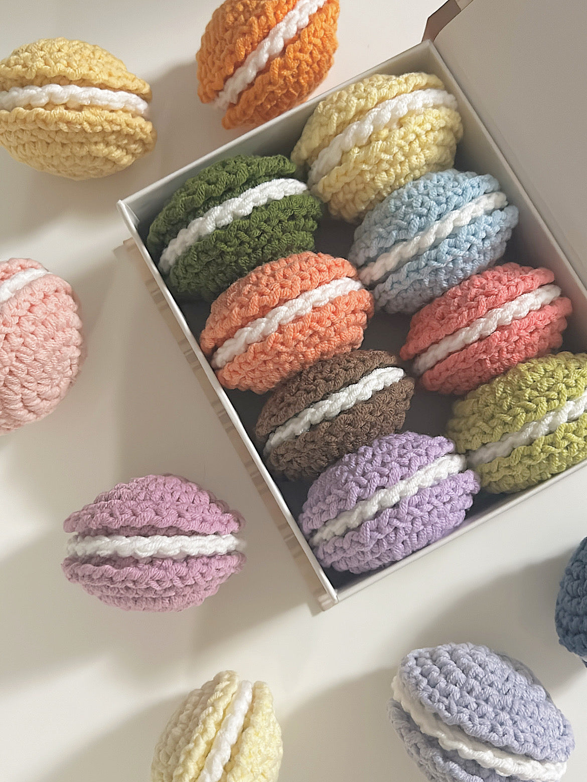 Macaron DIY Kit by sweetiee._.croche