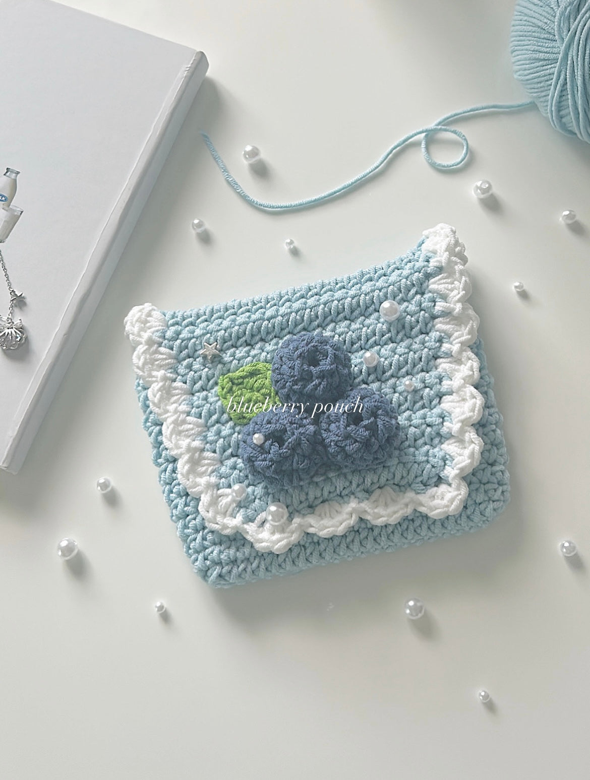 Blueberry & Kiwi Pouch by sweetiee._.croche