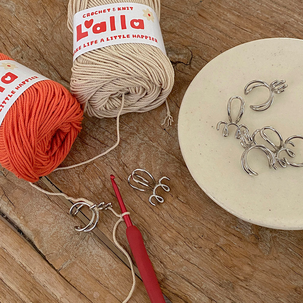 Smiling Knitting Ring